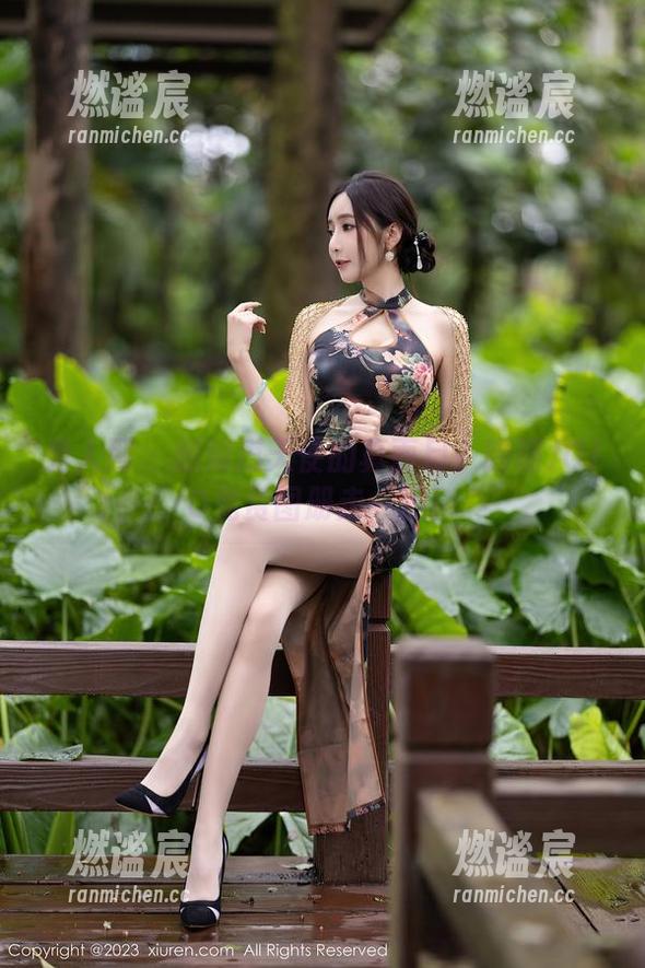 秀人网-喵喵JOJO 秀人网 - 想知道天使的真面目?喵喵JOJO免费图册走一波!
