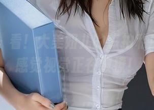 秀人网 – 看！大美妞儿的旅拍私房原图，感觉视觉正在被撩！