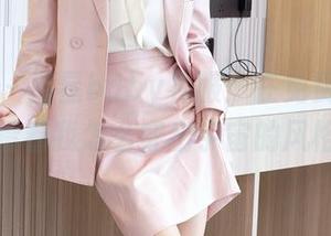 秀人网 – 星星baby礼服：在免费图册里，看看我怎么穿出宇宙的风格！