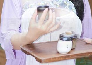 秀人网 – 每次糯美子nini更新粉色美图，我都觉得自己在经历疯狂的色彩派对！