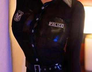 秀人网 – 芝芝booty护士制服系列：给你带来不一样的‘护理’享受
