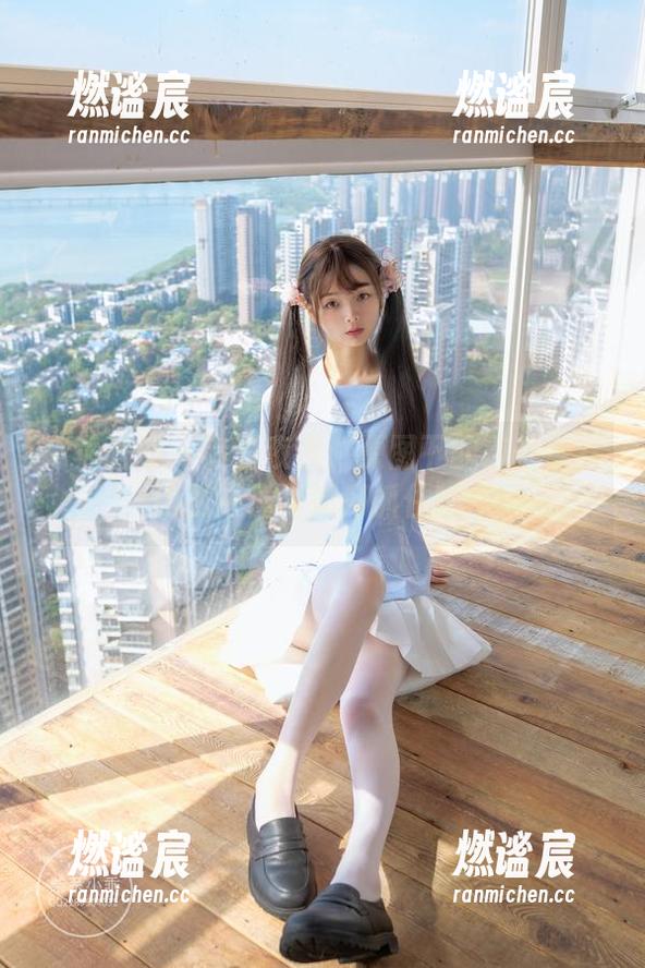 稚乖画册 - 赤西夜夜：原图下的吉他少女，比我还懂得如何抓住瞬间！