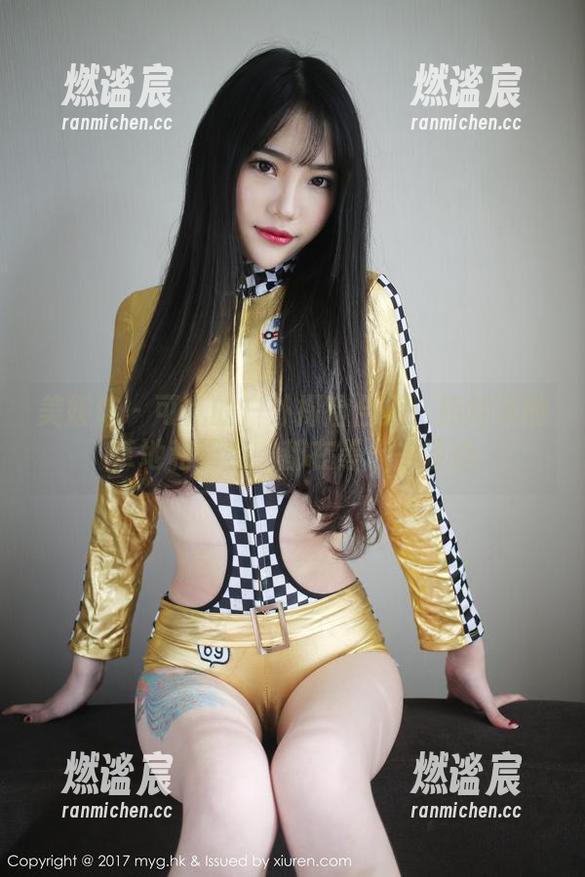 美媛馆-可儿 美媛馆 - 可儿的户外探险合集:照片里的草地和天空,都在等你去谈心
