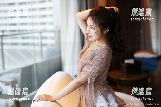 美媛馆-王馨瑶yanni 美媛馆 - 最新更新!王馨瑶yanni的丝袜写真,一种难以名状的吸引力