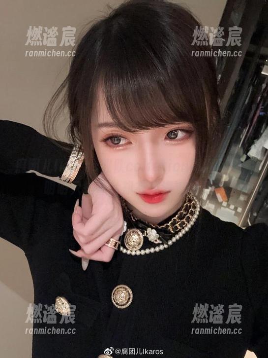 腐团儿Ikaros 腐团儿Ikaros舰队colletion高清下载,明明只是照片却有种海浪的涌动