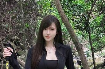 腐团儿Ikaros穿吊带的样子让我想起了夏天的梦，美图和资源都超赞！