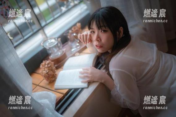 自闭颜球球 自闭颜球球新出的粉色作品更新,快来看看这是真的没底线!