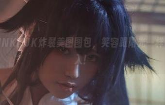 芊川一笑MNK的JK炸裂美图图包，笑容跟阳光一样明亮，推荐入！