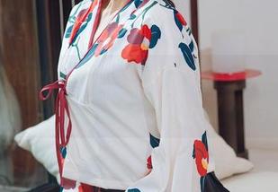 花漾show – 绮里嘉ula的无圣光双马尾写真：当你发现自己想多了…哈哈！
