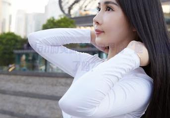 蜜桃社 – 观看木楠Nan的美脚，图包界的‘腿’雕塑，今天你追了吗？