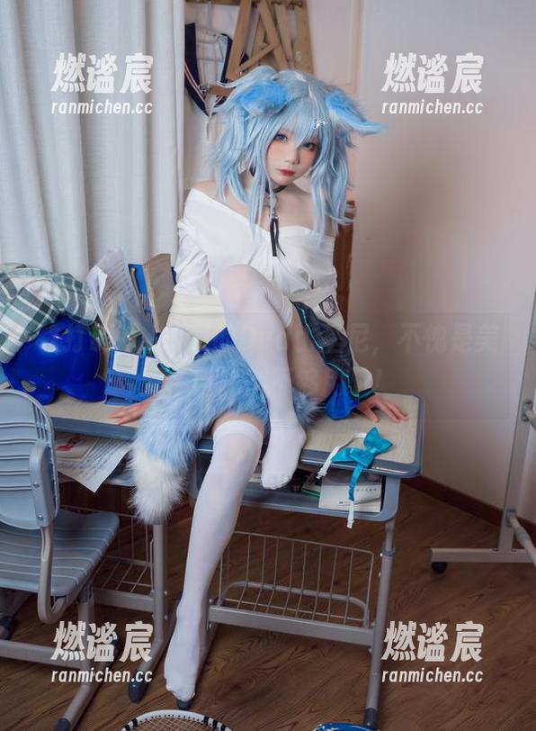 铁打萌萌_moi 铁打萌萌_moi的Dva比基尼,不愧是美图,目光都不够用了!