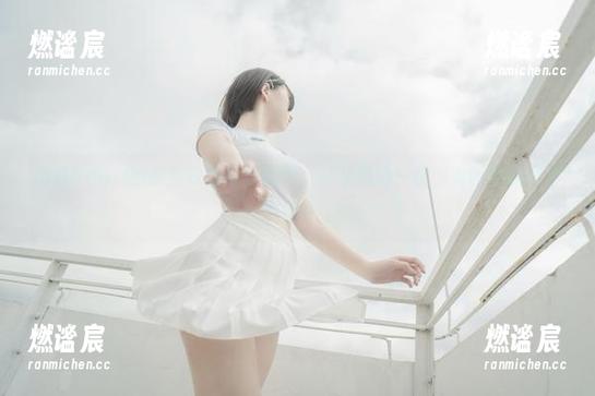 阿薰kaOri 阿薰kaOri的寂寞玫瑰写真图包:花儿和她一样,有时候就是不想社交!