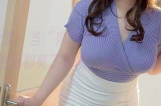 原图大赏：当“麻花麻花酱”穿上旗袍，整个世界都亮了起来，真想一探究竟。
