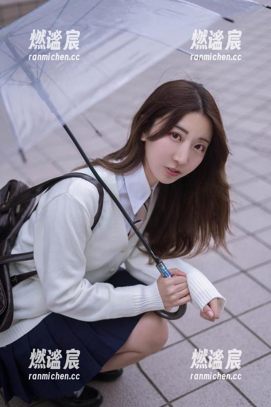 黑川 原图看黑川的礼服,瞬间觉得自己的人生缺少了些什么。